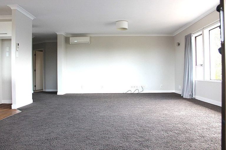 Photo of property in 32 Coronation Road, Hillcrest, Auckland, 0627