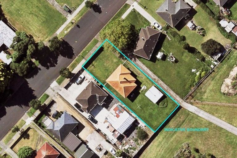 Photo of property in 39 Gilbert Road, Otara, Auckland, 2023