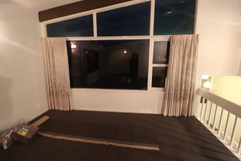 Photo of property in 23 Totara Grove, Hillcrest, Auckland, 0627