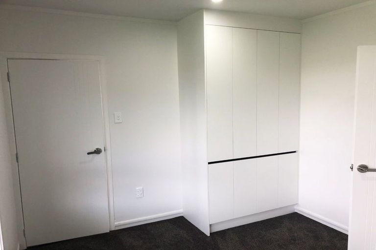 Photo of property in 10b Gifford Road, Papatoetoe, Auckland, 2025