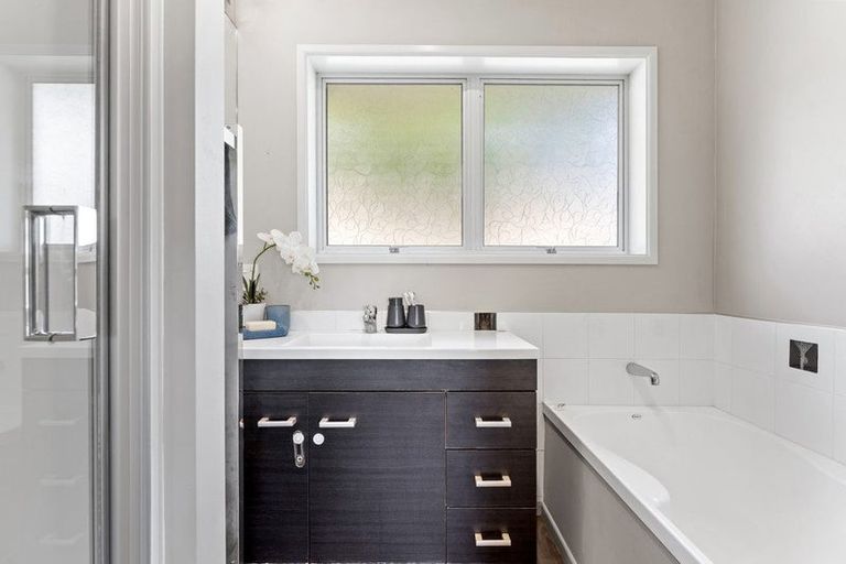 Photo of property in 24 Walton Avenue, Warkworth, 0910