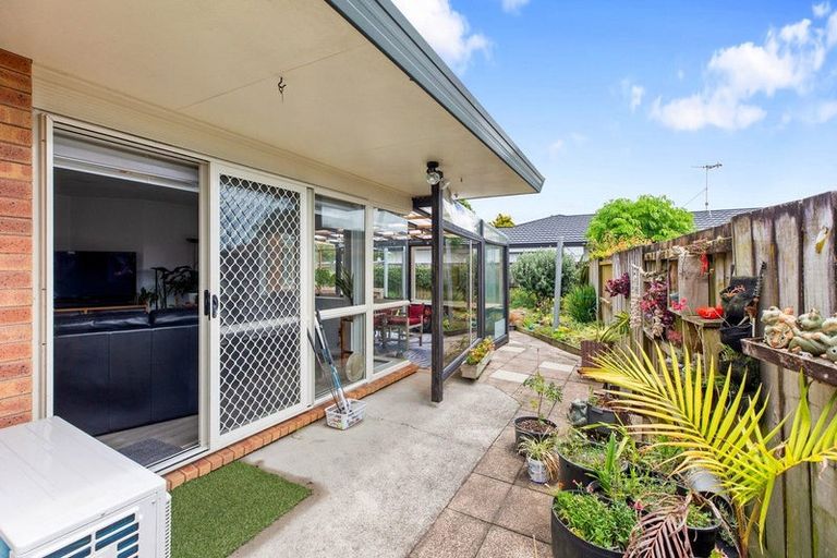 Photo of property in 16 Kentia Avenue, Mount Maunganui, 3116