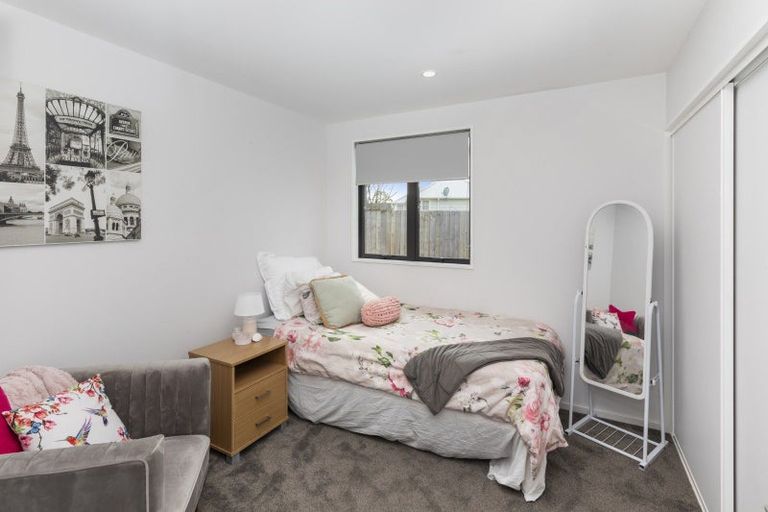 Photo of property in 24a Attlee Crescent, Bryndwr, Christchurch, 8053
