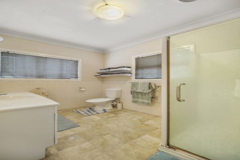 Photo of property in 13 Birdwood Avenue, Papatoetoe, Auckland, 2025