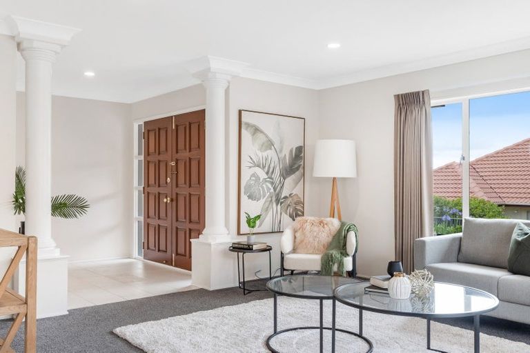 Photo of property in 9 Kentia Way, Somerville, Auckland, 2014
