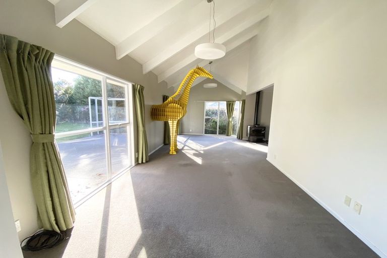 Photo of property in 5 Shanaway Close, Halswell, Christchurch, 8025