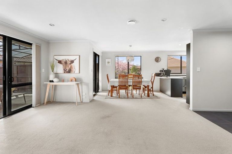 Photo of property in 10 Kinder Place, Ngongotaha, Rotorua, 3010