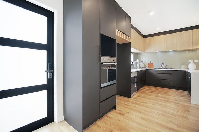 Photo of property in 14 Laquinta Place, Flat Bush, Auckland, 2019