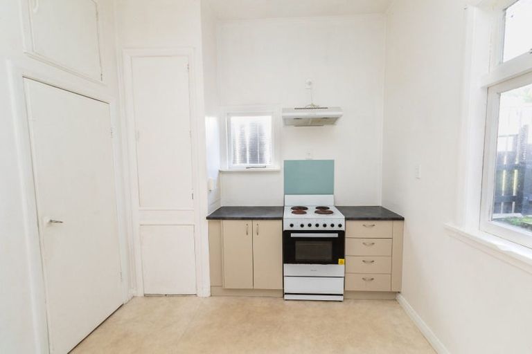 Photo of property in 1/364 The Parade, Island Bay, Wellington, 6023