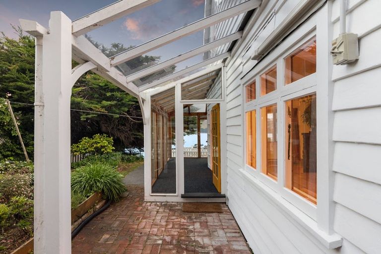 Photo of property in 34 Cressy Terrace, Lyttelton, 8082