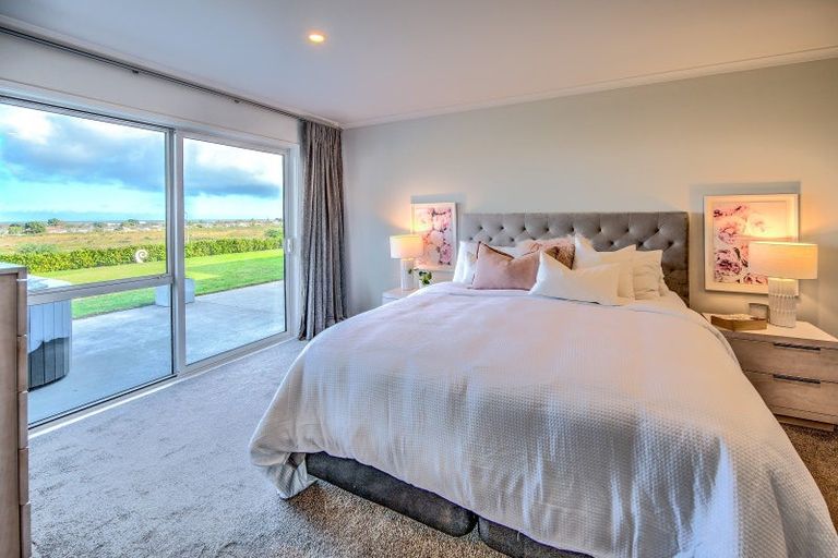 Photo of property in 37 Magnolia Crescent, Tawhero, Whanganui, 4501