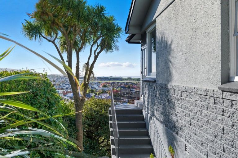 Photo of property in 112 Forbury Road, Saint Clair, Dunedin, 9012