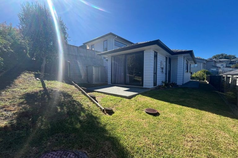 Photo of property in 3 Weka Close, Red Beach, 0932