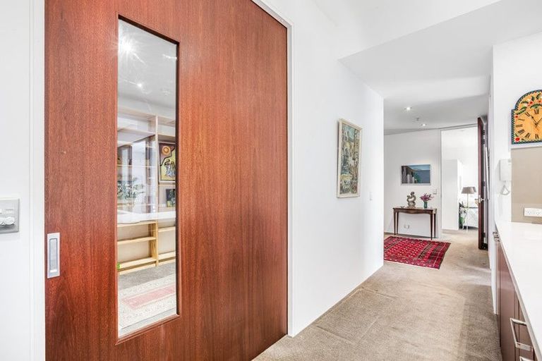Photo of property in Chaffers Dock, 504/22 Herd Street, Te Aro, Wellington, 6011
