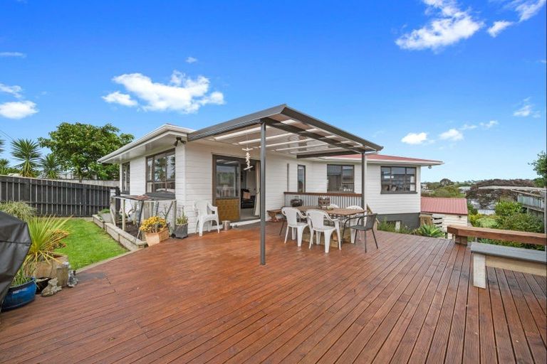 Photo of property in 28 Kingsford Street, Bell Block, New Plymouth, 4312