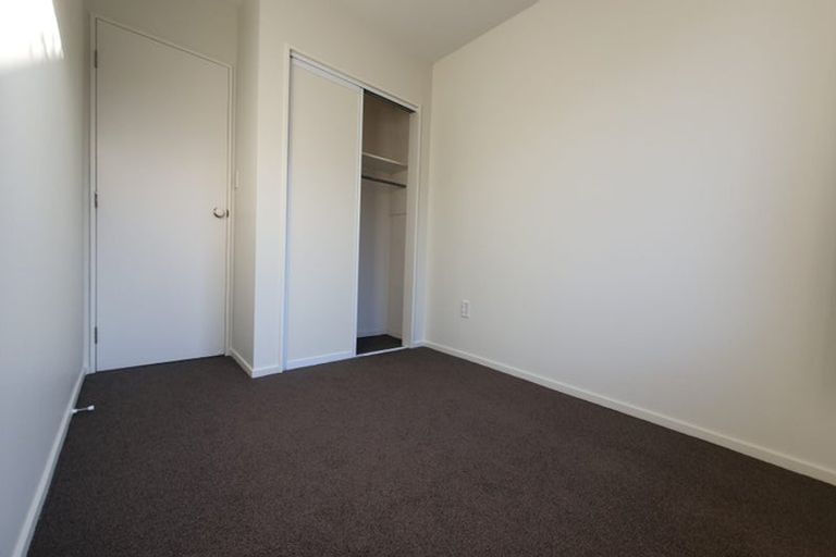 Photo of property in 71 Peverel Street, Riccarton, Christchurch, 8041