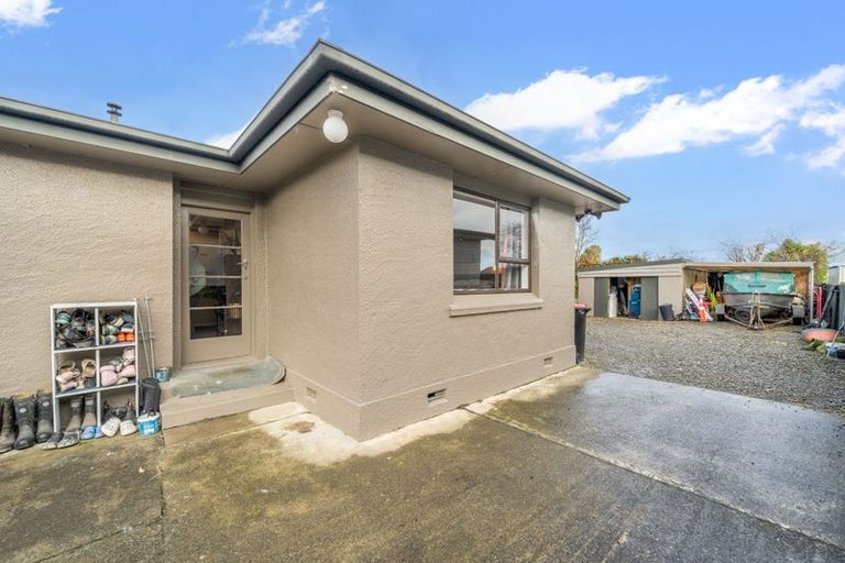Photo of property in 8 Mackenzie Street, Winton, 9720