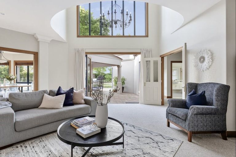 Photo of property in 203 Athlone Drive, Cambridge, 3434