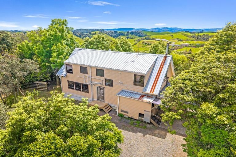 Photo of property in 71 Lynd Road, Ararimu, Bombay, 2675