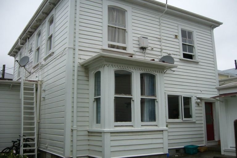 Photo of property in 78 Tasman Street, Mount Cook, Wellington, 6021
