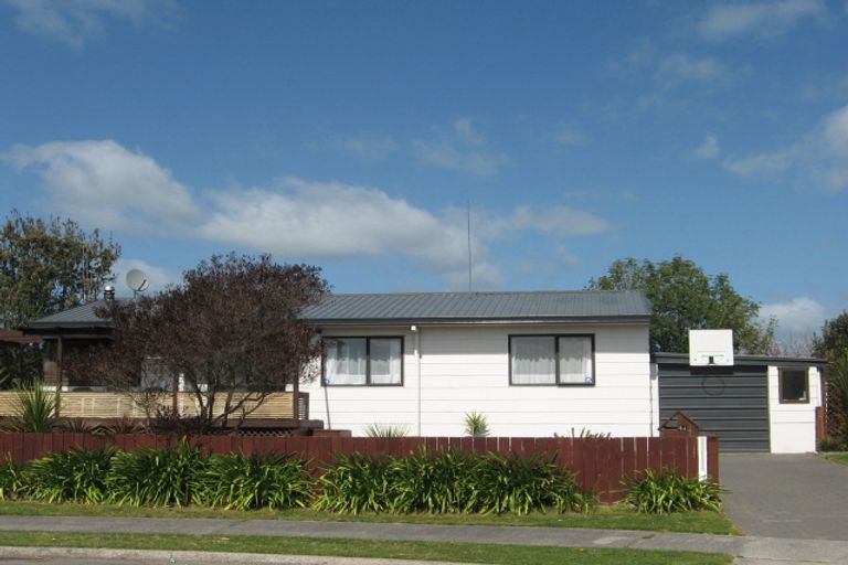 Photo of property in 4g Kimber Grove, Papamoa Beach, Papamoa, 3118