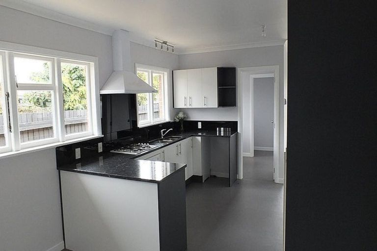 Photo of property in 2/130a Springs Road, Hornby, Christchurch, 8042