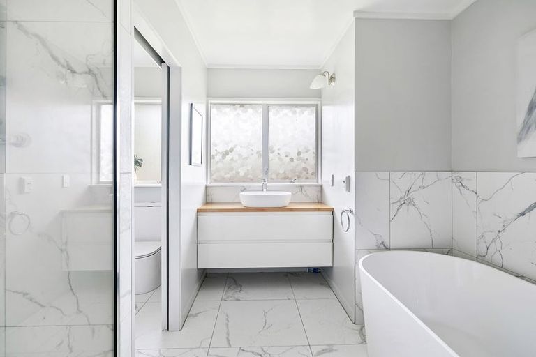 Photo of property in 16 Sierra Avenue, Te Kamo, Whangarei, 0112