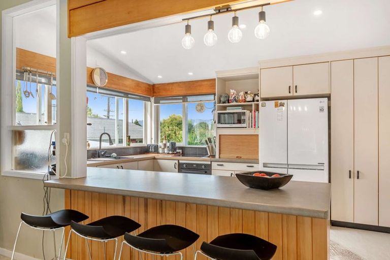 Photo of property in 255 Cambridge Street, Levin, 5510