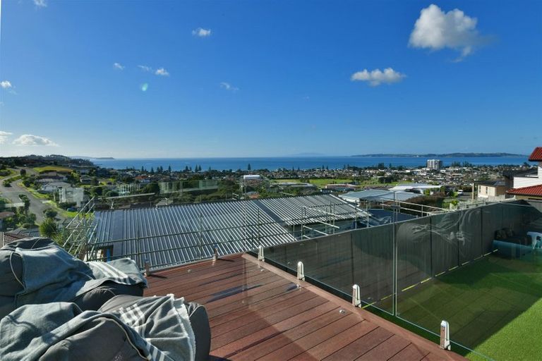 Photo of property in 49 Maire Road, Orewa, 0931