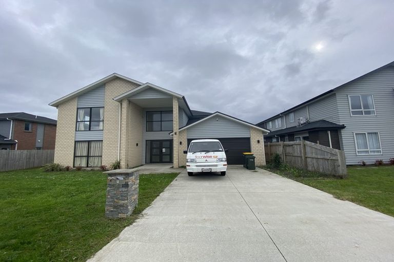 Photo of property in 9 Iwinuku Court, Wattle Downs, Auckland, 2103