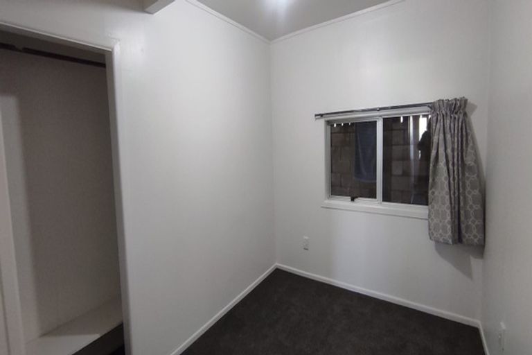 Photo of property in 20 Christmas Road, Manurewa, Auckland, 2102