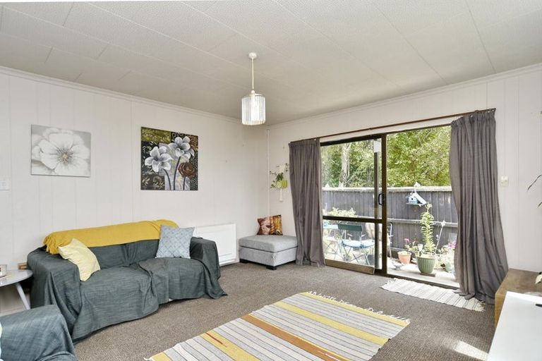 Photo of property in 90 Bayswater Crescent, Bromley, Christchurch, 8062