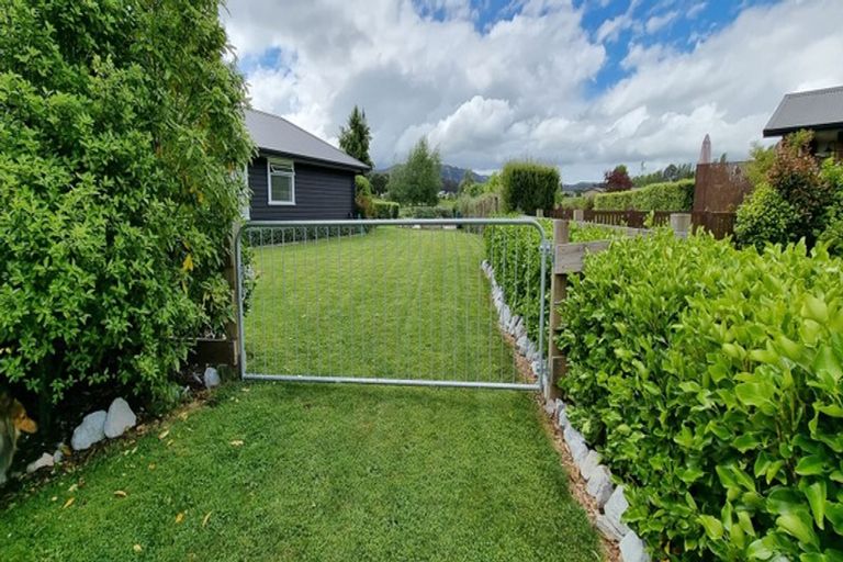 Photo of property in 49/500 Kinloch Road, Kinloch, Taupo, 3377