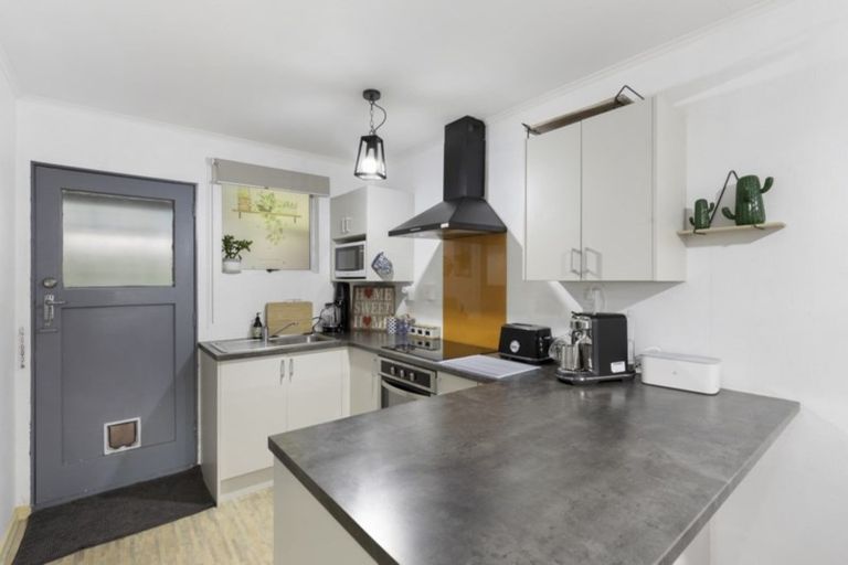 Photo of property in 3/17 Kowhai Street, Naenae, Lower Hutt, 5011