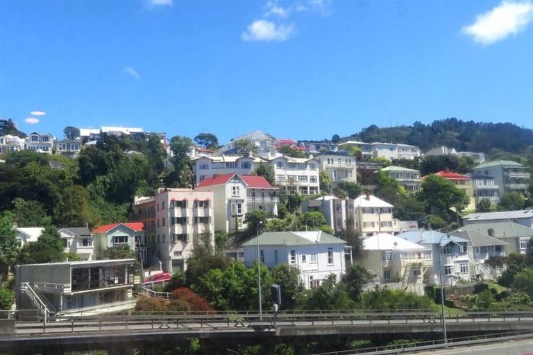 Photo of property in Hume House, 24/152u The Terrace, Wellington Central, Wellington, 6011