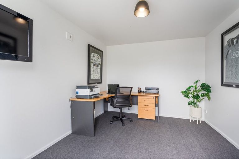 Photo of property in 8 Margate Street, Waihola, Milton, 9073