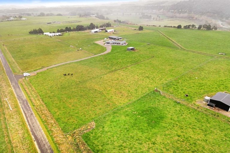 Photo of property in 161 Te Awa Road, Pohangina, Ashhurst, 4777