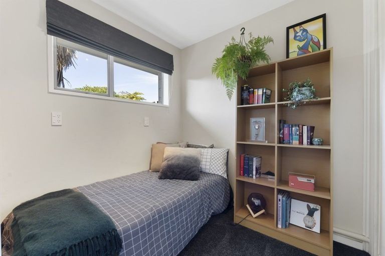 Photo of property in 1/6 Croziers Road, St Albans, Christchurch, 8052