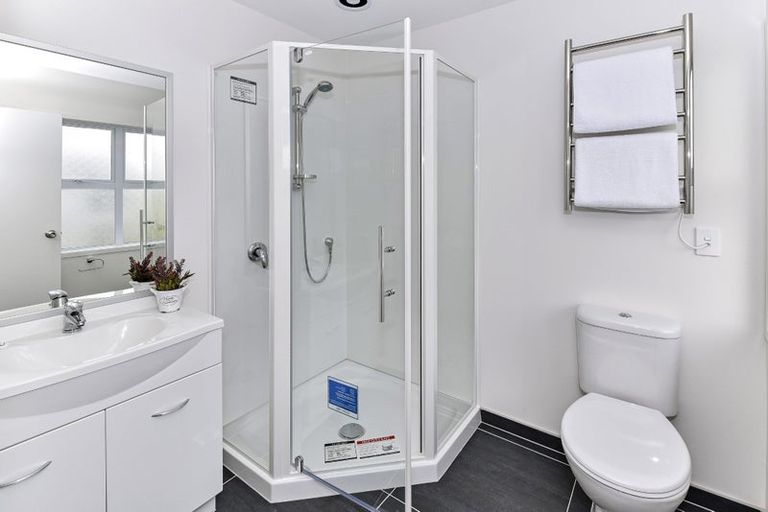 Photo of property in 35 Treestump Road, Takanini, 2112