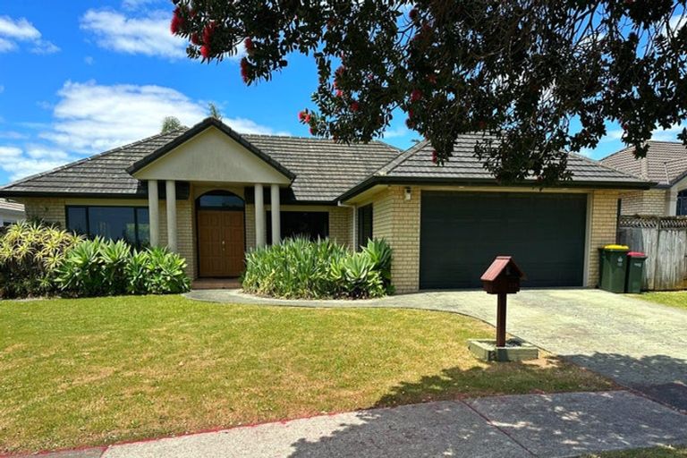 Photo of property in 174 Kilkenny Drive, East Tamaki Heights, Auckland, 2016