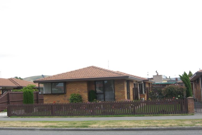 Photo of property in 2 Thistledown Place, Woolston, Christchurch, 8062