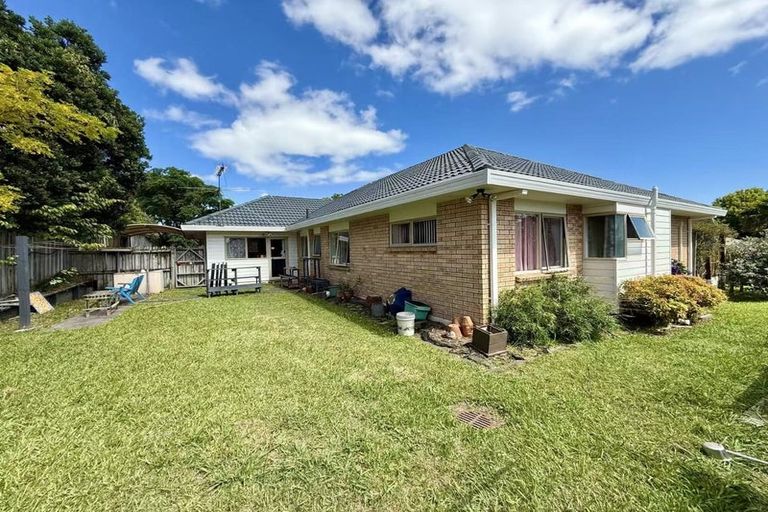 Photo of property in 164 Millhouse Drive, Golflands, Auckland, 2013
