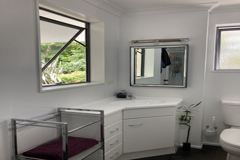 Photo of property in 1339 Main North Road, Urenui, 4375