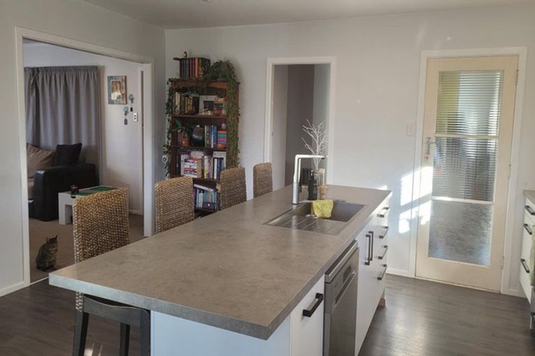 Photo of property in 2 Gifford Place, Utuhina, Rotorua, 3015