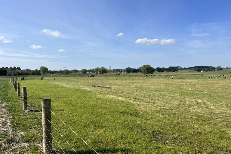 Photo of property in 96 Farm Road, Waipukurau, 4284