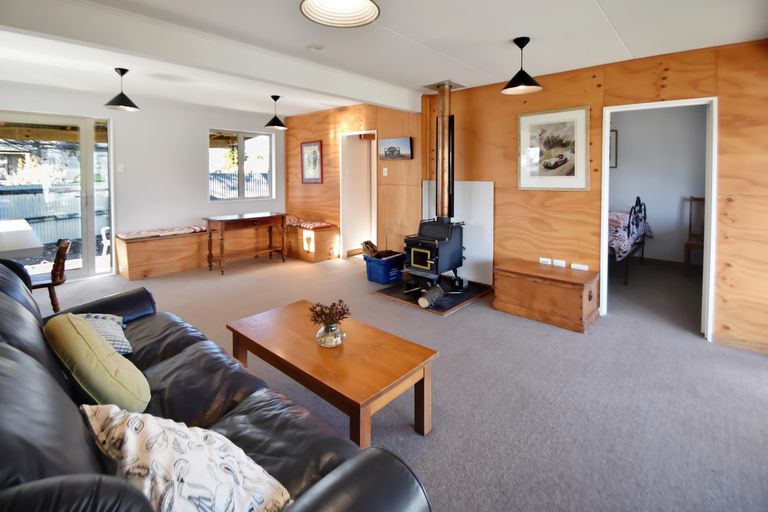 Photo of property in 80 Mackenzie Drive, Twizel, 7901