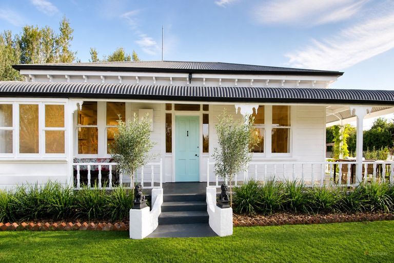Photo of property in 260 Talbot Street, Geraldine, 7930