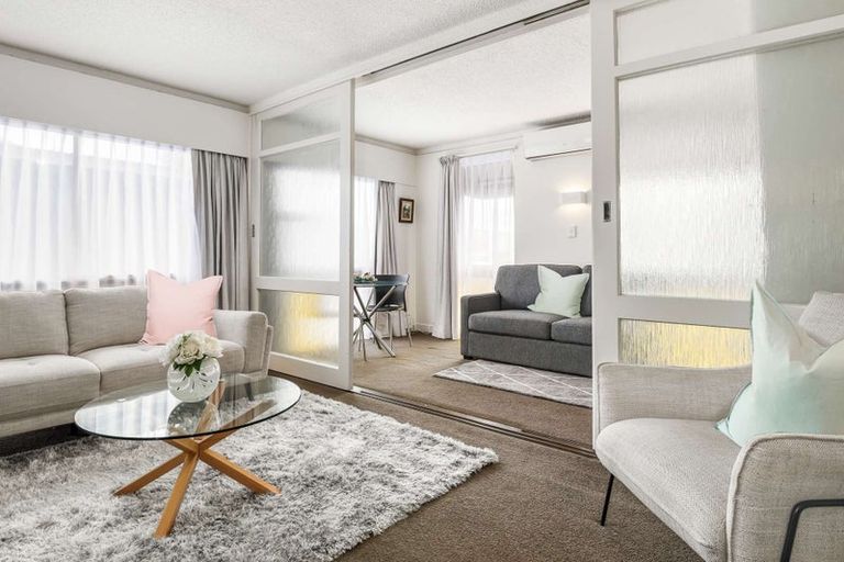 Photo of property in 1055unit Pukaki Street, Rotorua, 3010