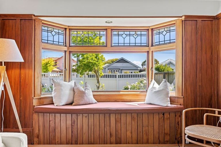 Photo of property in 246 Geraldine Street, Edgeware, Christchurch, 8013