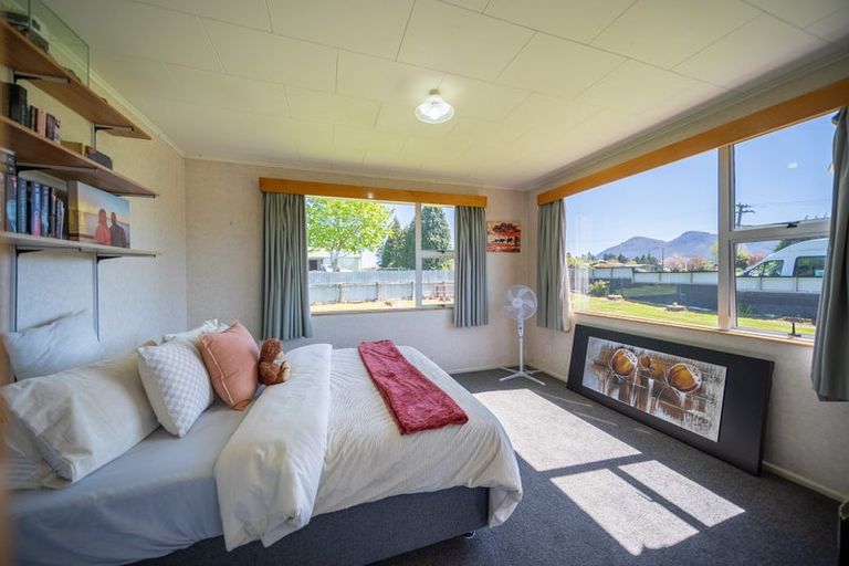 Photo of property in 97 Devon Street, Mossburn, 9792